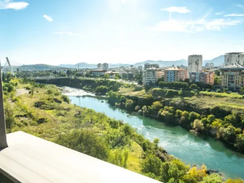 Izdavanje, jednosoban stan, 47m², Centar, Podgorica - image 7