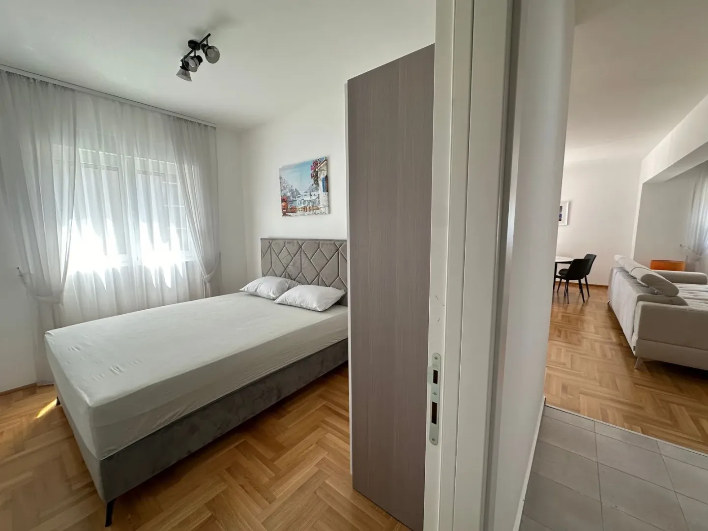 Rent, four bedroom apartment, 129m², Bečići, Budva