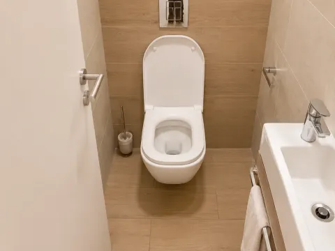 Izdavanje, poslovni prostor, 80m², Kod Capital Plaze, Podgorica - image 12
