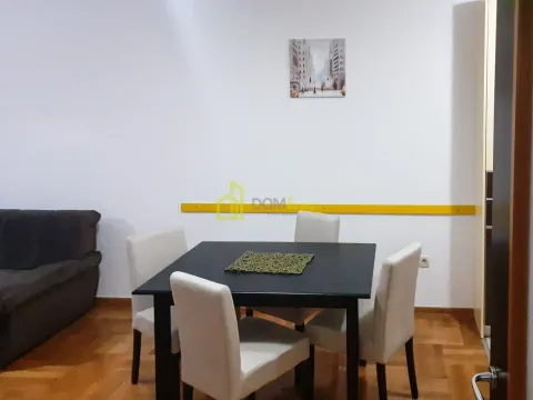 Izdavanje, jednosoban stan, 45m², Stari Aerodrom, Podgorica - image 4