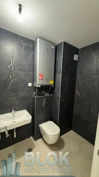 Izdavanje, jednosoban stan, 46m², Podgorica, Crna Gora - image 8