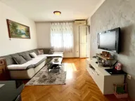 Prodaja, jednosoban stan, 49m², Stari Aerodrom, Podgorica - image 1