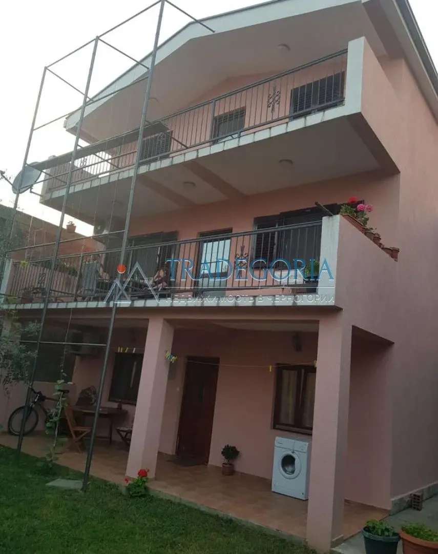 Prodaja, kuća, 240m², Bar, Crna Gora