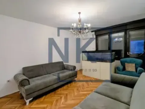 Prodaja, trosoban stan, 96m², Blok 9, Podgorica - image 2