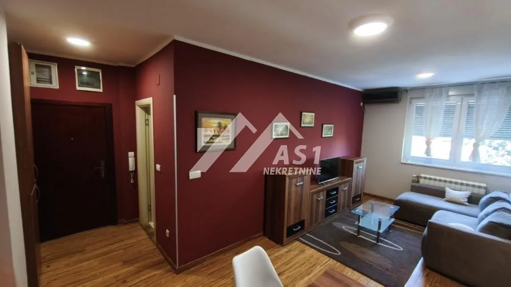Rent, one bedroom apartment, 29m², Grbavica, Novi Sad Sve Podlokacije