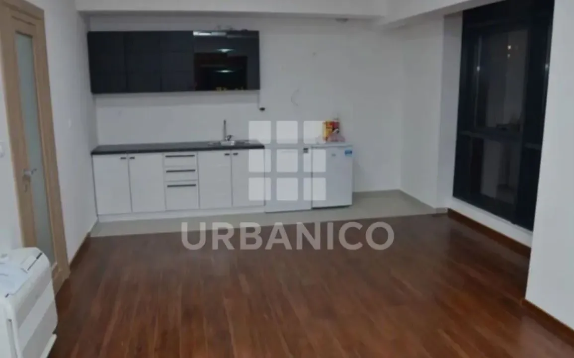 Izdavanje, trosoban stan, 92m², Master Kvart, Podgorica