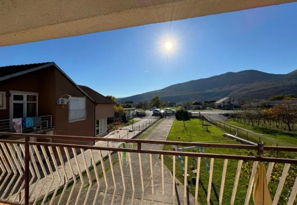 Prodaja, kuća, 200m², Grlić, Danilovgrad