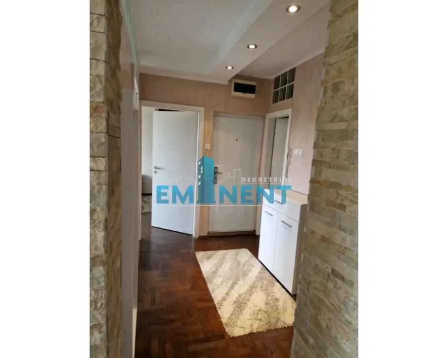 Rent, two bedroom apartment, 59m², Novi Beograd Blok 1 Fontana, Novi Beograd Sve Podlokacije