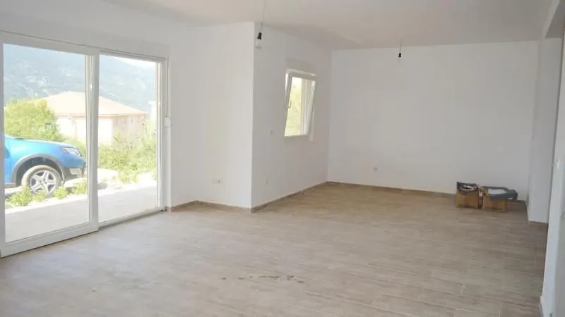Prodaja, kuća, 225m², Mojdež, Herceg Novi