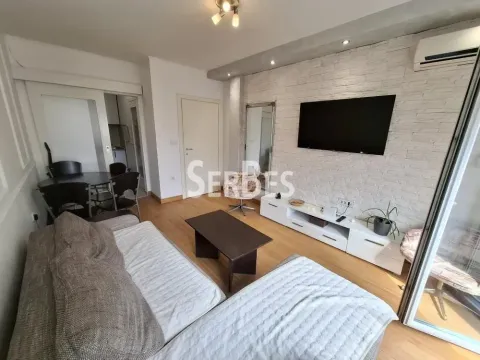 Izdavanje, dvosoban stan, 42m², Grbavica, Novi Sad Sve Podlokacije - image 4