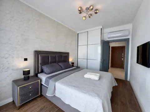 One Bedroom Apartment for Short Term Rental, 60m2, Bečići, Budva