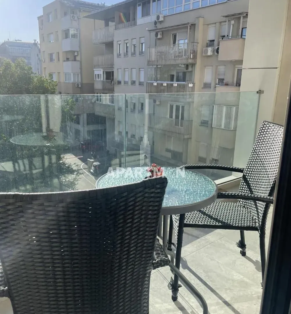 Rent, four bedroom apartment, 78m², Tašmajdan, Palilula Sve Podlokacije