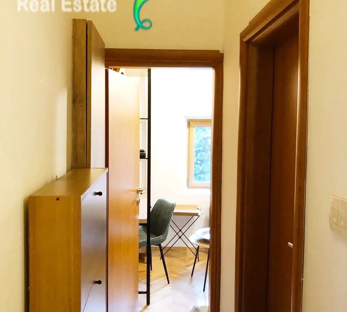 Prodaja, dvosoban stan, 50m², Kotor, Crna Gora