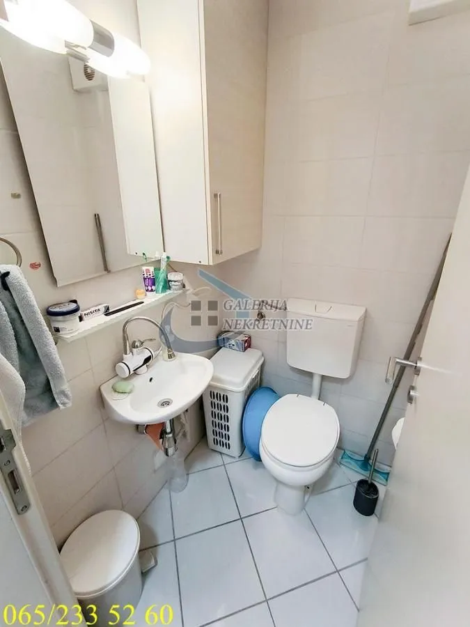 Prodaja, trosoban stan, 84m², Voždovac Sve Podlokacije, Beograd