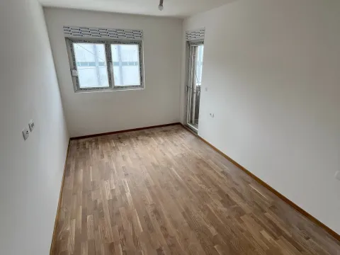 Sale, three bedroom apartment, 95m², Zabjelo, Podgorica - image 10