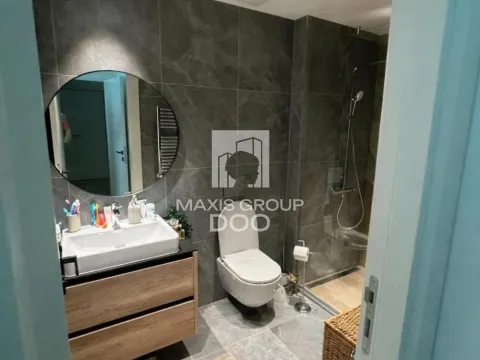 Sale, two bedroom apartment, 69m², Savski Venac, Beograd - image 12