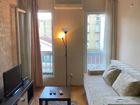 Sale, one bedroom apartment, 40m², Budva, Crna Gora - image 2