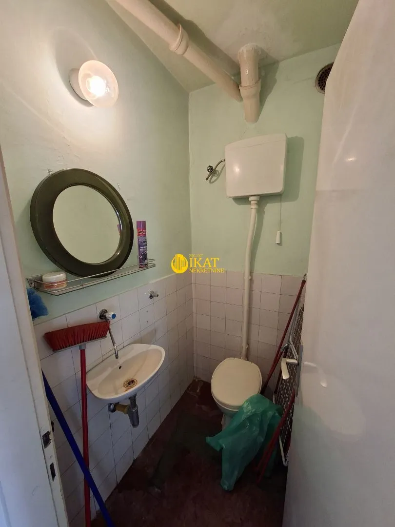 Prodaja, trosoban stan, 75m², Palilula Sve Podlokacije, Beograd