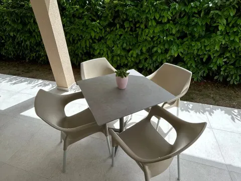 Rent, two bedroom apartment, 50m², Bonići, Tivat - image 3