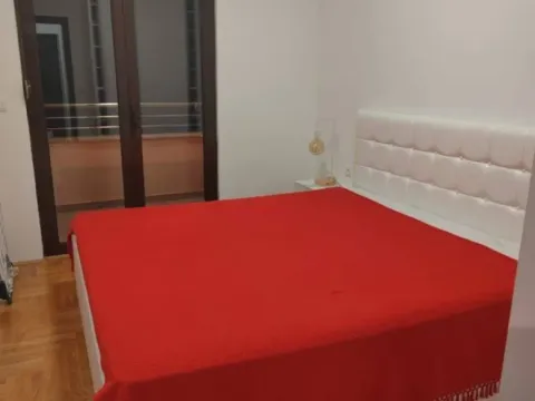 Rent, one bedroom apartment, 45m², Bečići, Budva - image 6