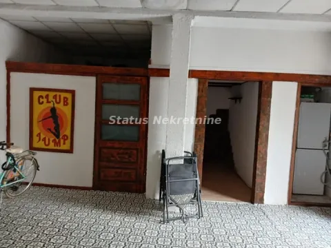 Rent, office space, 90m², Telep, Novi Sad Sve Podlokacije - image 1