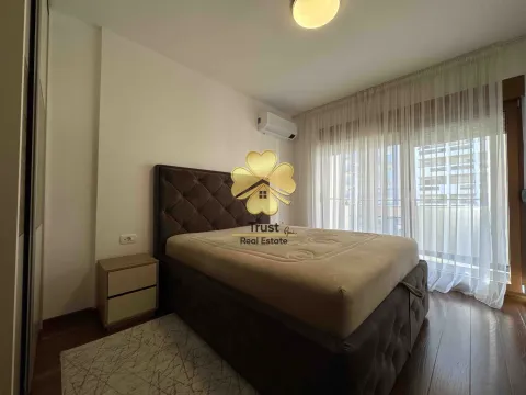 Izdavanje, dvosoban stan, 75m², Master Kvart, Podgorica - image 15