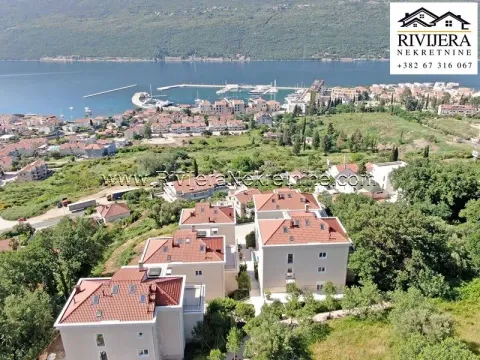 Prodaja, trosoban stan, 115m², Đenovići, Herceg Novi - image 2