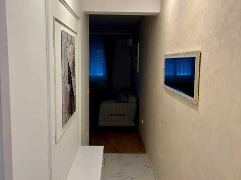 Izdavanje, dvosoban stan, 70m², Lazi, Budva - image 7