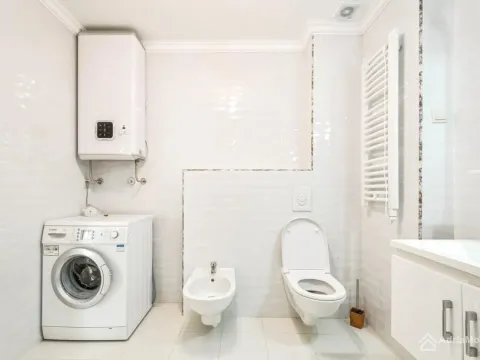 Sale, two bedroom apartment, 115m², Bečići, Budva - image 20