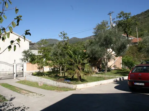 Sale, house, 450m², Kotor, Crna Gora - image 13