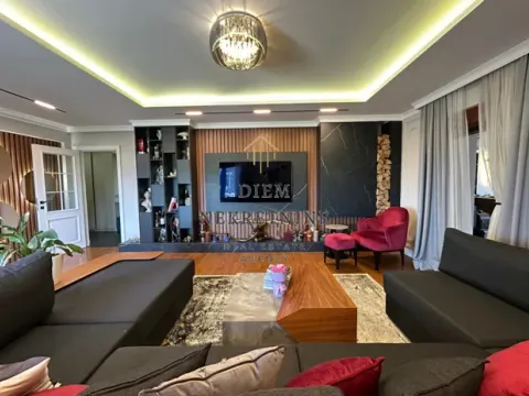 Sale, three bedroom apartment, 195m², Pobrežje, Podgorica - image 19