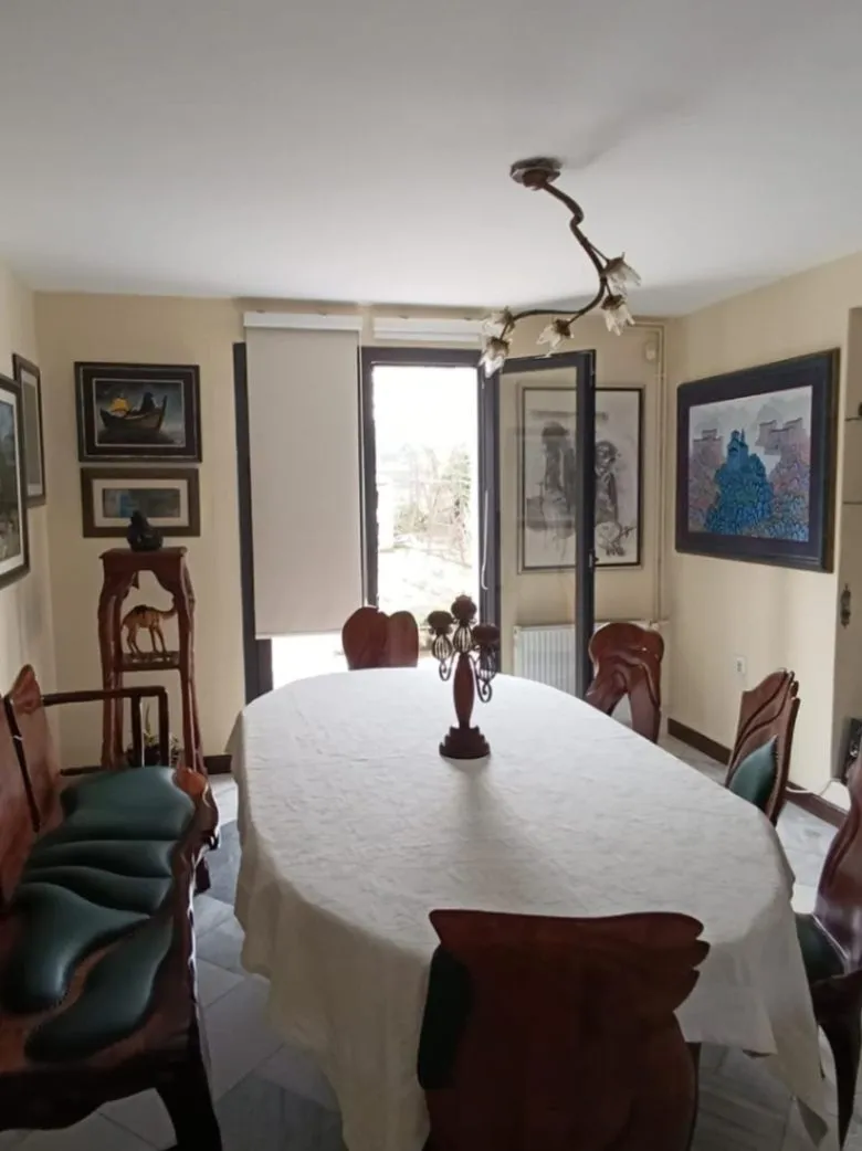 Rent, house, 200m², Centar, Bar