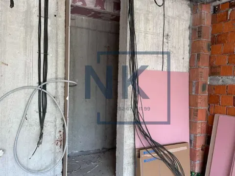 Izdavanje, poslovni prostor, 95m², City Kvart, Podgorica - image 4