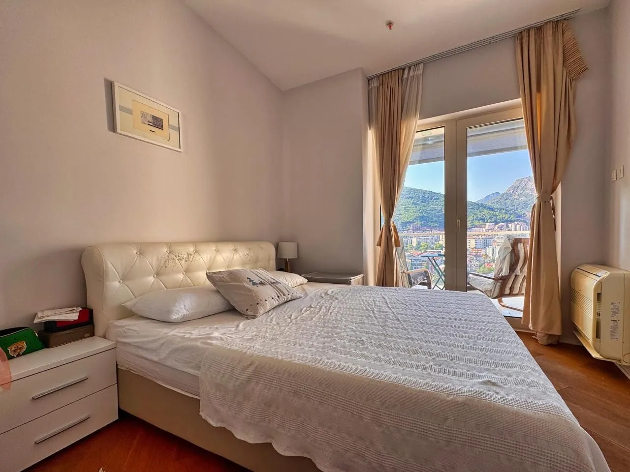 Rent, one bedroom apartment, 65m², Centar, Budva