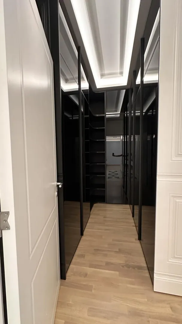 Izdavanje, trosoban stan, 64m², Stari Grad, Beograd