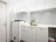 Izdavanje, poslovni prostor, 25m², Centar, Podgorica - image 4