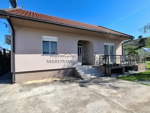 Izdavanje, kuća, 100m², Gornja Gorica, Podgorica - image 1