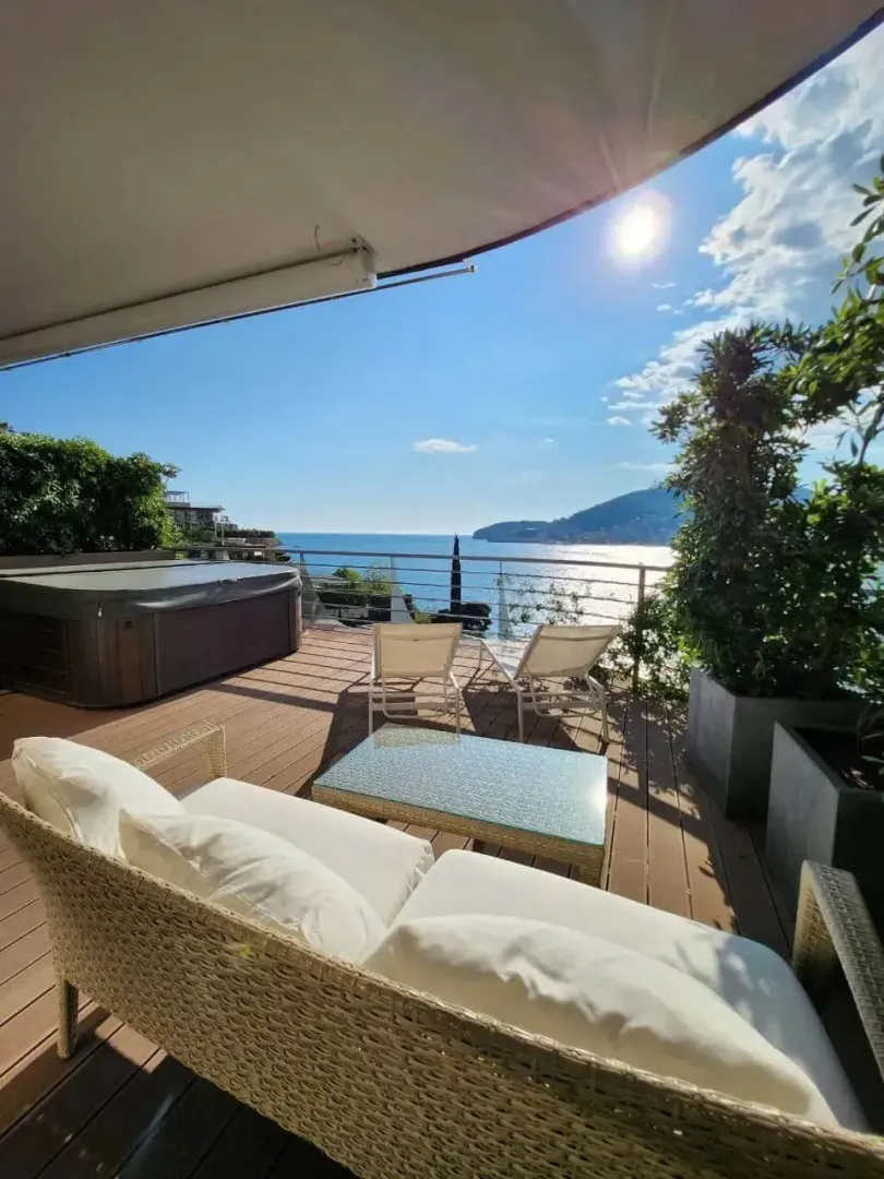 Prodaja, dvosoban stan, 138m², Dukley Gardens, Budva