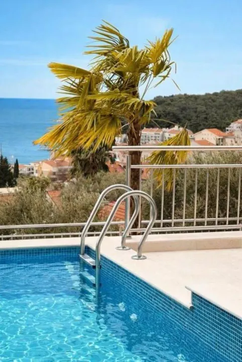 Sale, one bedroom apartment, 49m², Petrovac, Budva