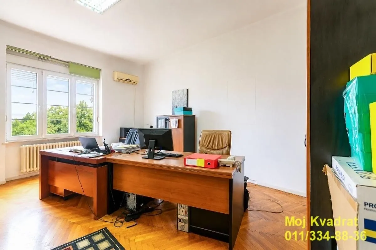 Sale, four bedroom apartment, 120m², Andrićev Venac, Beograd