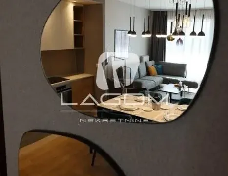 Izdavanje, trosoban stan, 79m², Savski Venac, Beograd - image 7