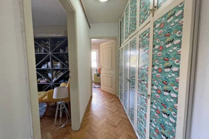 Prodaja, četvorosoban stan, 66m², Beograd, Srbija