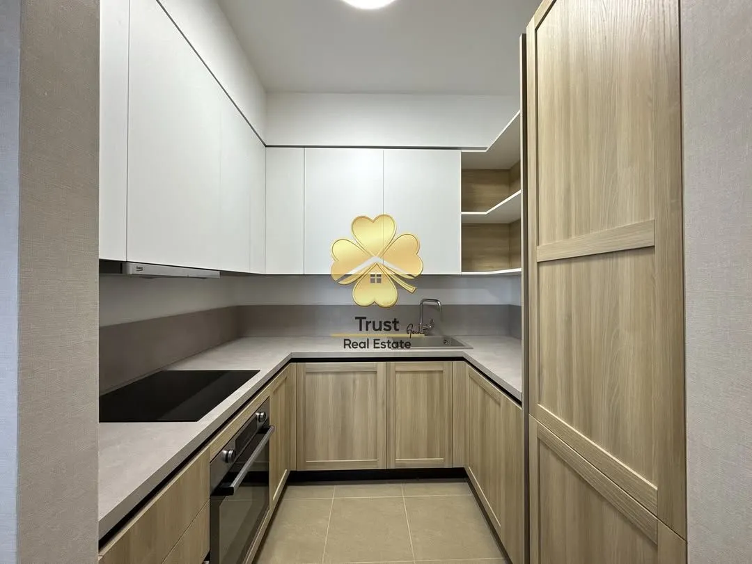Rent, four bedroom apartment, 130m², Master Kvart, Podgorica