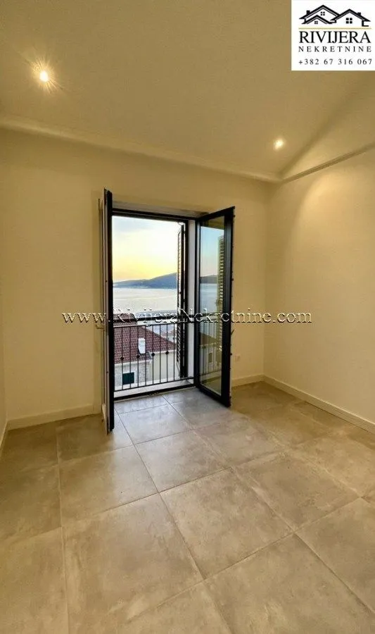 Prodaja, jednosoban stan, 75m², Luštica Bay, Tivat