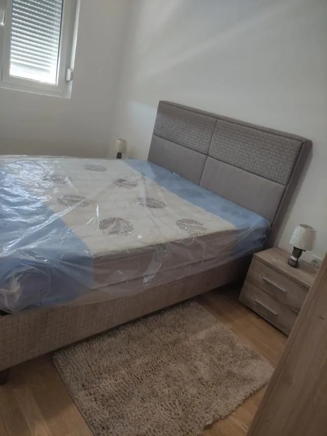 Rent, one bedroom apartment, 42m², Stari Aerodrom, Podgorica