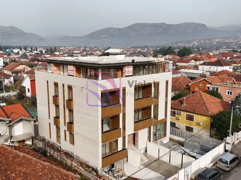 Prodaja, dvosoban stan, 76m², Stari Aerodrom, Podgorica - image 4