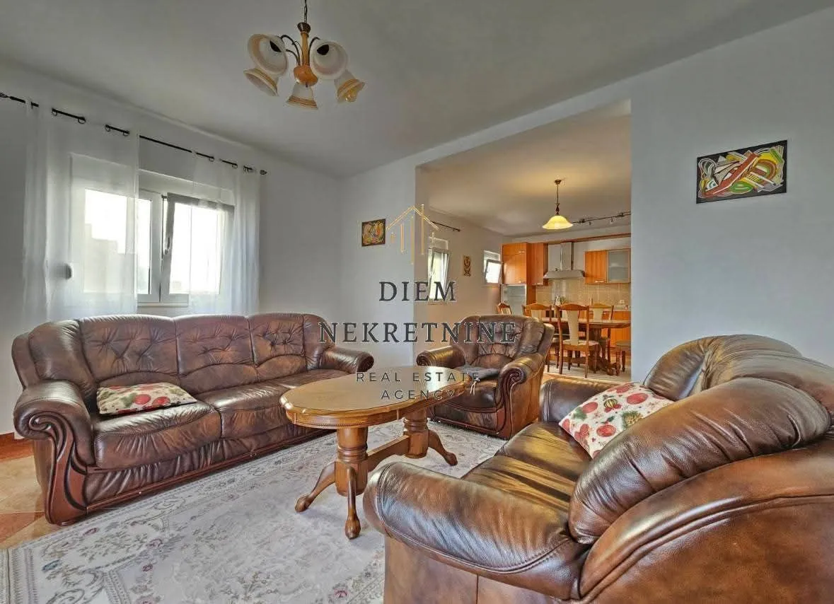 Rent, three bedroom apartment, 116m², Bjeliši, Bar