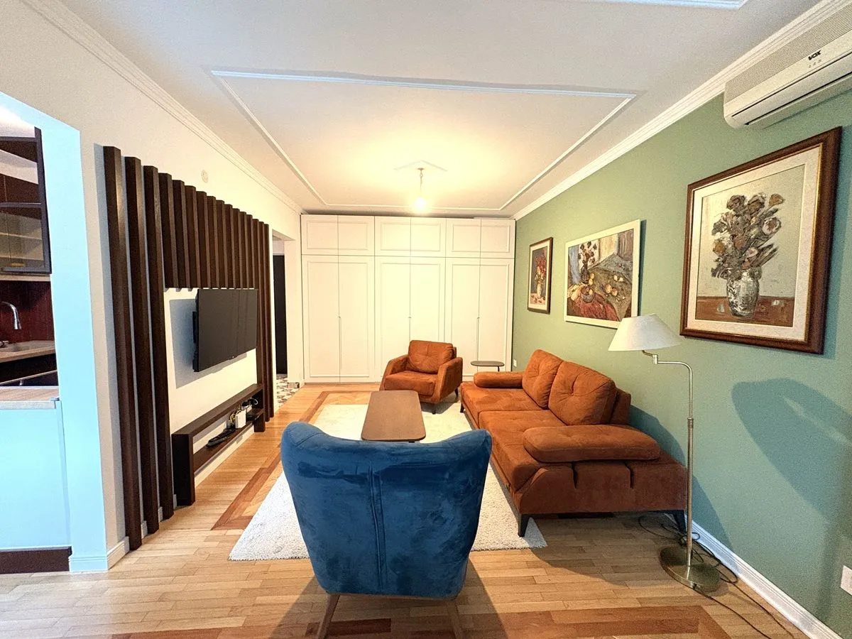 Rent, two bedroom apartment, 42m², Crveni Krst, Beograd