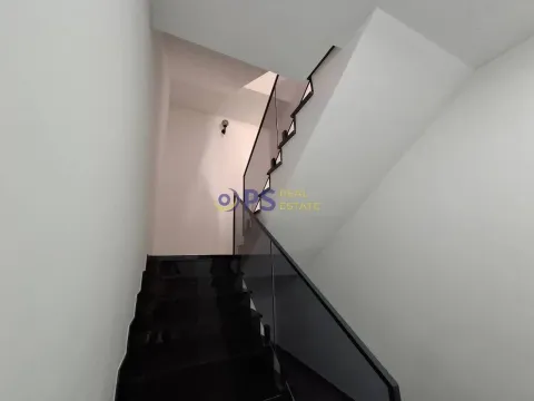 Prodaja, kuća, 400m², Bar, Crna Gora - image 3