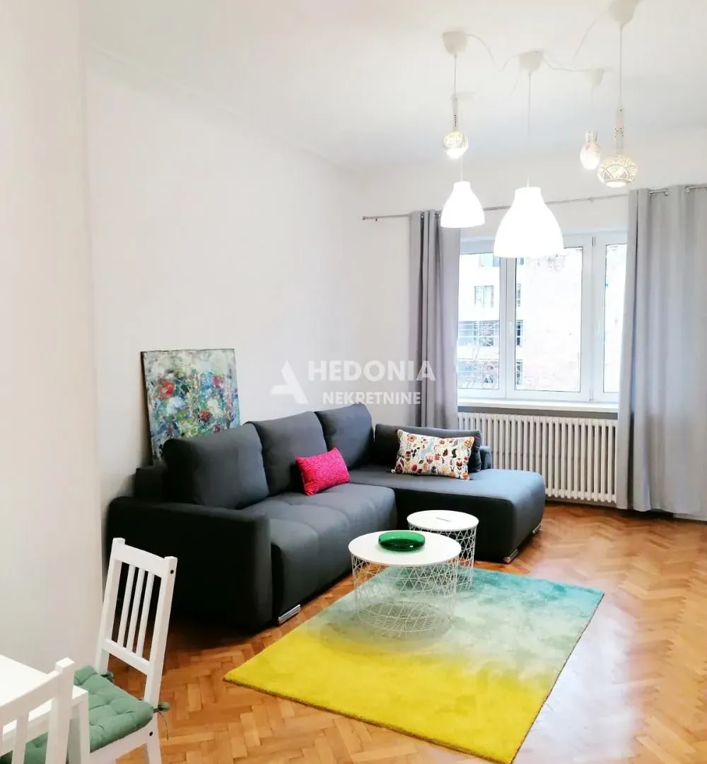 Rent, two bedroom apartment, 52m², Stari Grad, Beograd